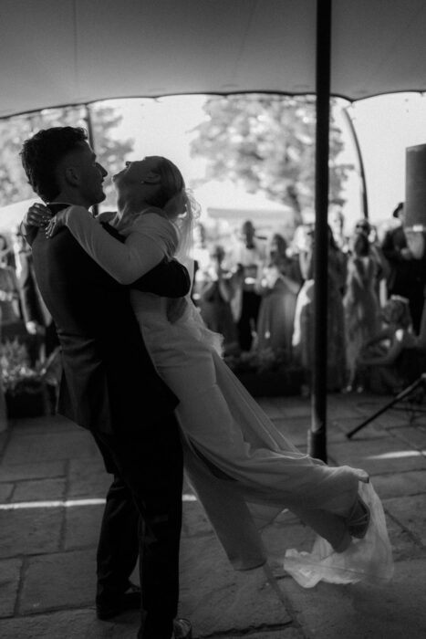Oonagh Ollie Wedding 1786 B&W